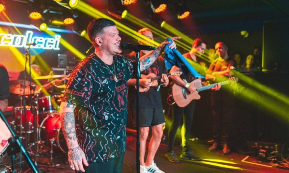 show cantor ferrugem camarote carnaval rio de janeiro